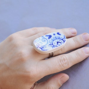 Whimsical Porcelain Ring: Playful Floral Design on Upcycled Broken Plate image 6