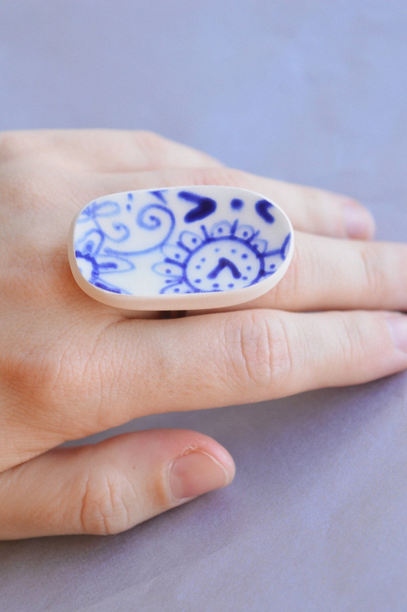 Whimsical Porcelain Ring: Playful Floral Design on Upcycled Broken Plate image 4