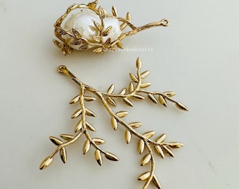 1 Pcs - Twig Branch Leaf Base Pendant Setting For Rough Stone - Gold Plated Settings  - 50x50mm