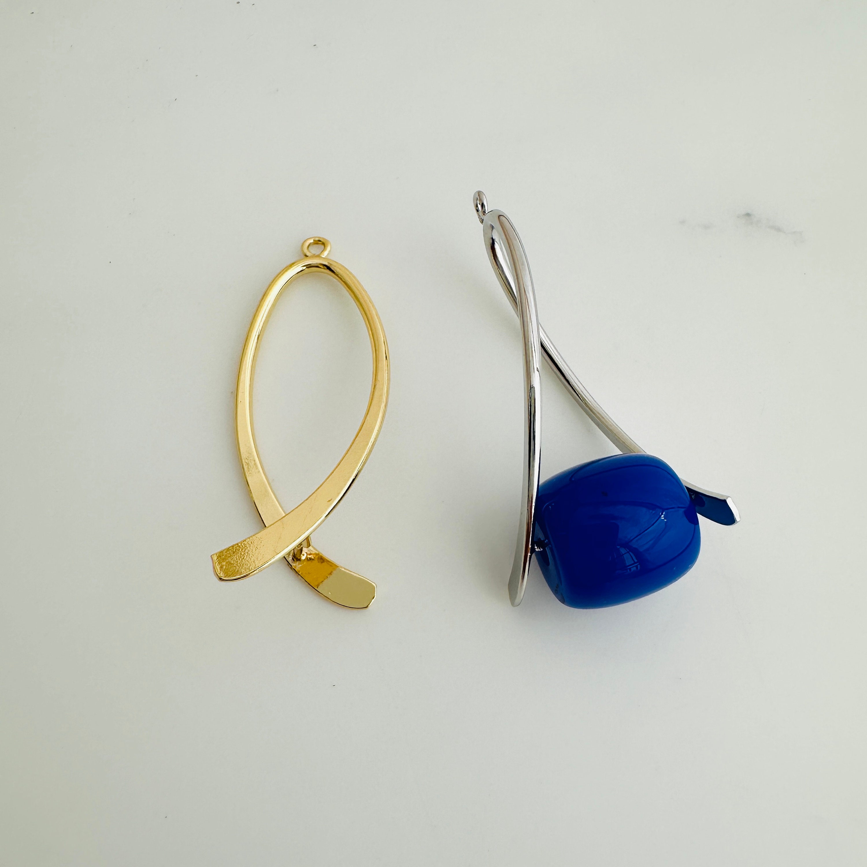 CIONDOLO : Peso Gr 2 4 In Oro Bianco A Forma Di Cuore Con Pav&eacute; Di