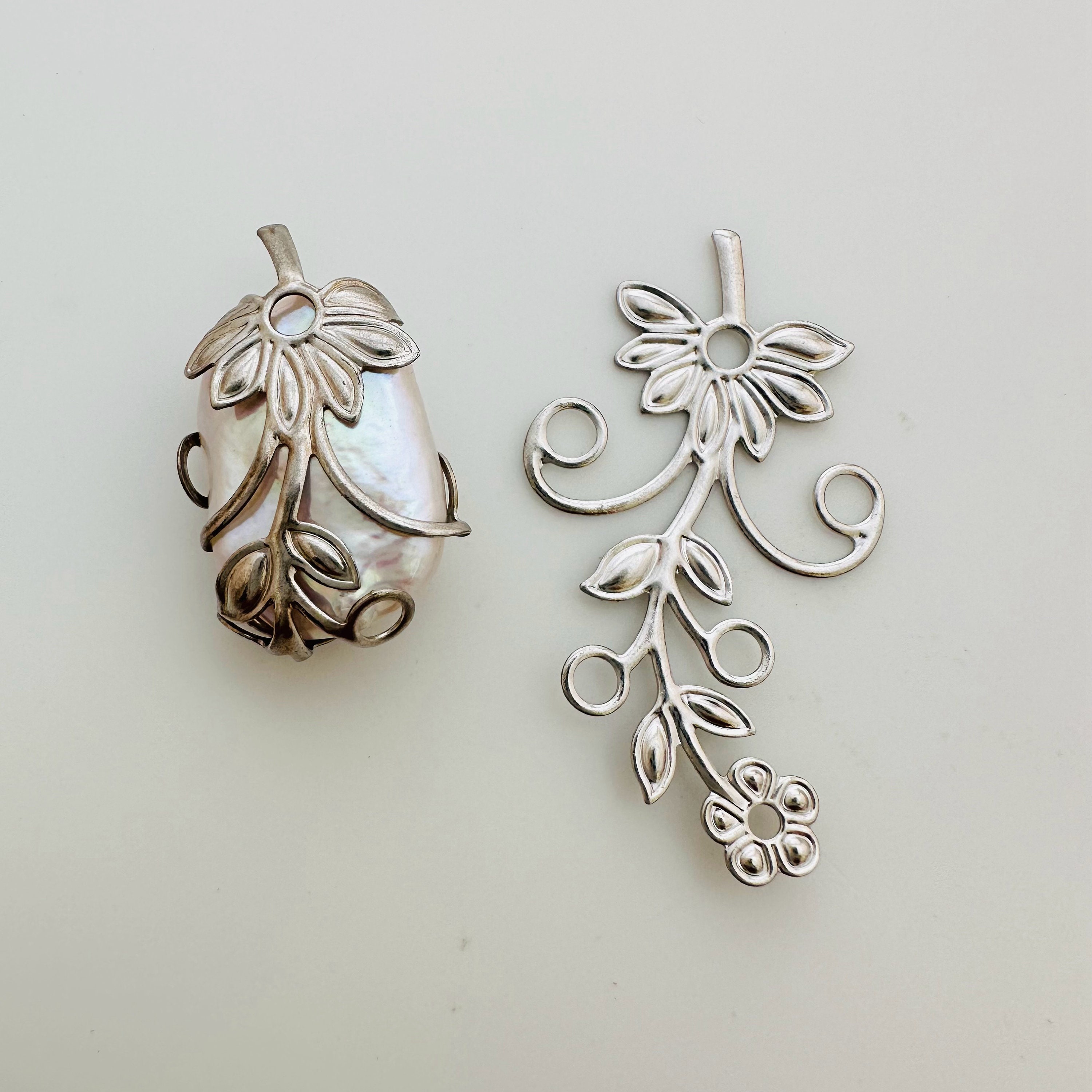 Sterling Silver Flower Pinch Bails, S925 Silver Flower Charm Pinch Bail for Jewelry  Making Supplies, Pendant Pinch Bail for Gemstone 
