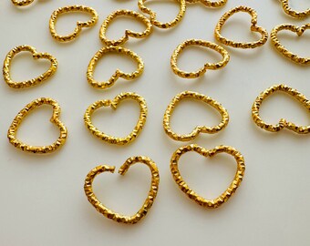 20 x Textured Open Ring, Heart Open Jump Rings  -  12x14mm - thickness 1mm