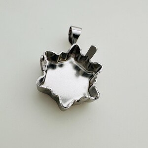 14mm, Blank 3-Prong Flower Setting , Rhodium plated, 6 or 12 ps