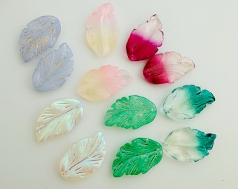 20 pièces, mélange de breloques feuilles de verre - 28 x 15 mm