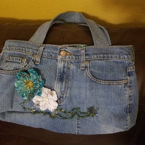 ¡¡¡Venta!!!  Monedero Bottoms Up Paisley Verde y Flores