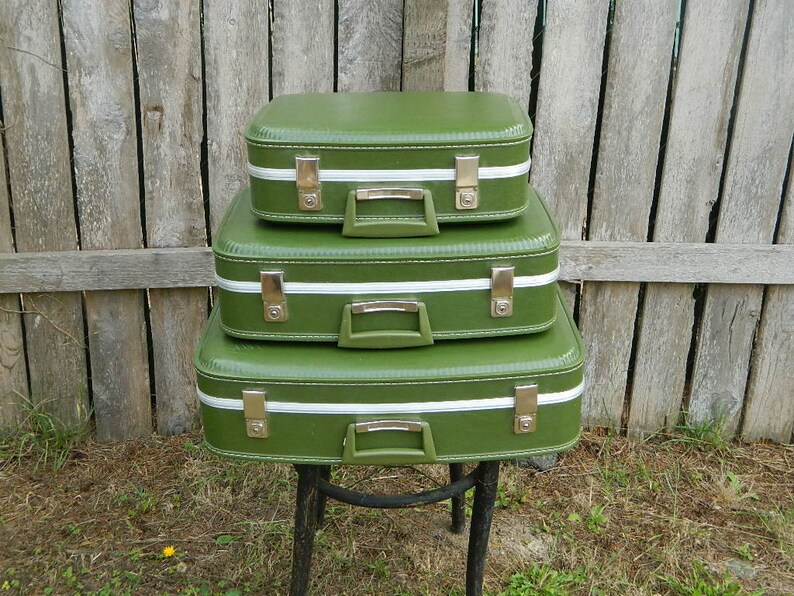 stacking luggage set
