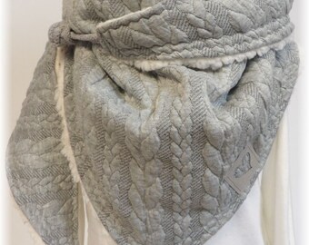 TRIANGLE SCARF wrap scarf children&#39;s knitted scarf jacquard knit and teddy light grey mottled off-white CABLE PATTERN niciart design