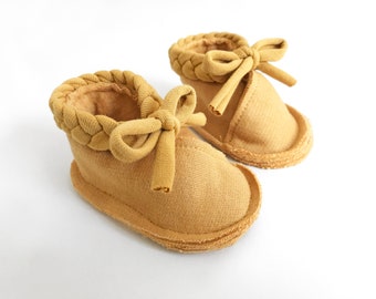 newborn shoes, newborn booties, baby girl shoes, newborn socks, baby shoes, baby boy shoes, mustard baby shoes, peruvian cotton fabric shoes