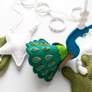 Hangend speelgymspeelgoed | Pauwspeelgoedset | Activiteit Gymspeelgoed | Babyshower | Vilten activiteit gymspeelgoed | Pasgeboren cadeau kamer decor