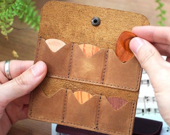 Custom Leather Pick Holder, Leather Pick Bag - 6 Compartments, Personalized Pick Pouch Case for Guitarist, Gifts for Musicians