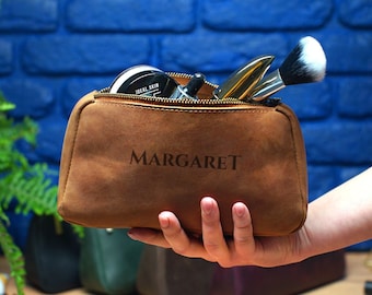 Custom Makeup Bag, Leather Toiletry Bag Women, Personalized Dopp Kit, Bridesmade Makeup Pouch, Travel Cosmetic Organizer, Gifts for Her