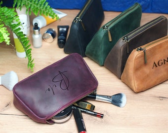 Travel Makeup Bag Personalized, Women's Dopp Kit Leather, Custom Toiletry Pouch, Girlfriend Gift, Monogram Makeup Organizer, Cosmetic Case