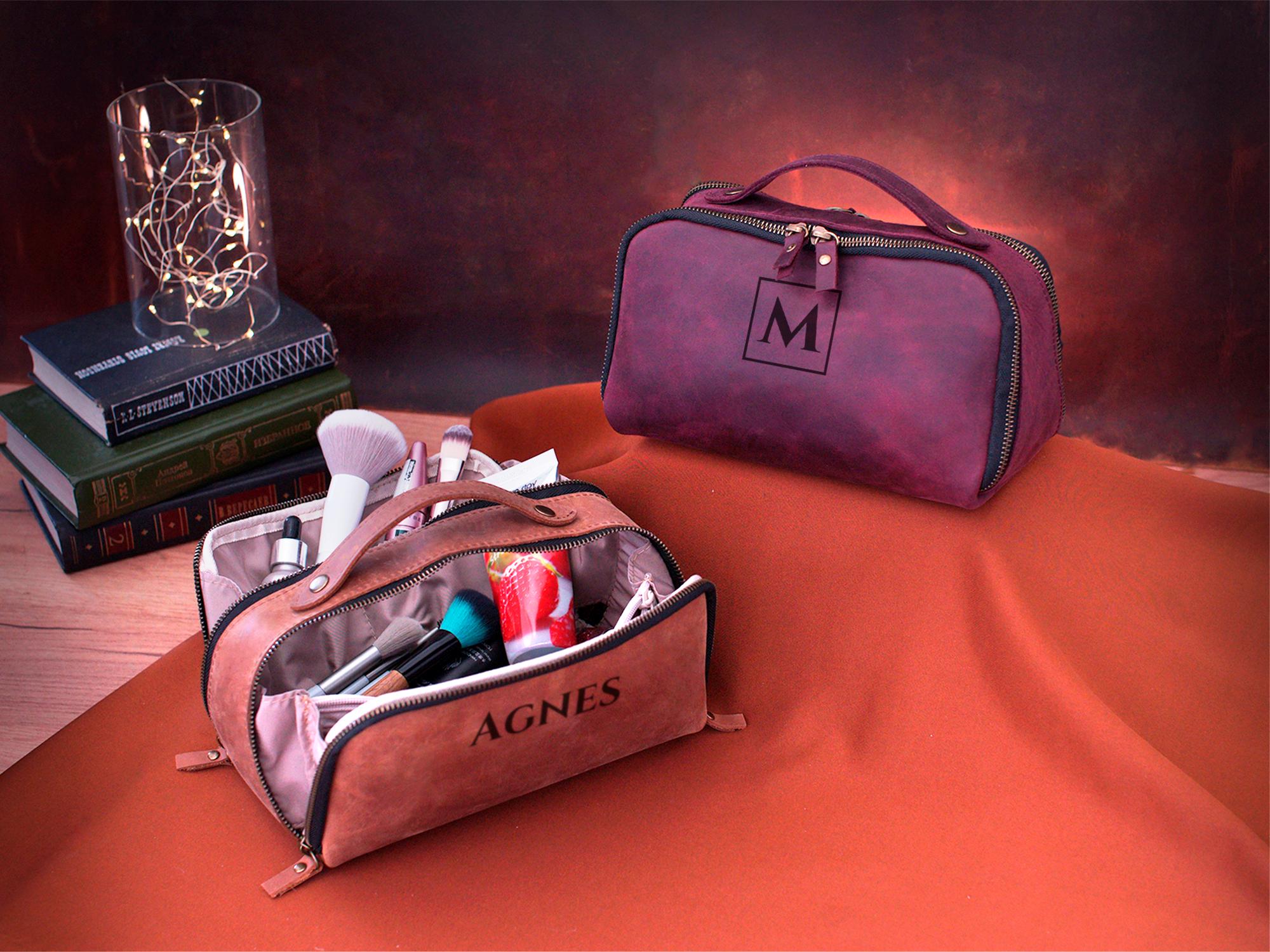 Personalized Cosmetic Bag – Custom Leather Toiletry Bag for Her, Makeup Pouch, Beauty Accessories Case, Bridesmaid Gifts, Gift for Women