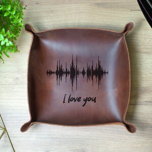 Vassoio di ritiro e riconsegna auto personalizzato, vassoio catchall in pelle, regali personalizzati in pelle, organizzatore di scrivania da ufficio personalizzato, vassoio di ritiro e riconsegna auto inciso per uomo Marrone