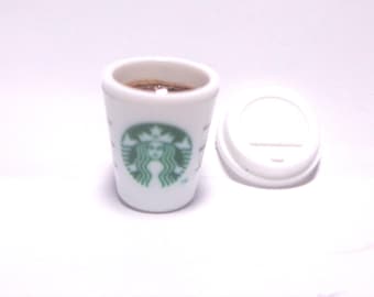 Domek dla lalek Starbucks Coffee w skali 1:12 w miniaturze