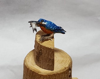 1;12 Scale One Kingfisher Bird Dollhouse bird