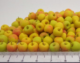 1:12th Hand Made Golden Delicious Apples  Dolls House Miniatures Fruit