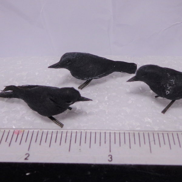 1 X Hand Made Crow , Doll House Miniatures Bird