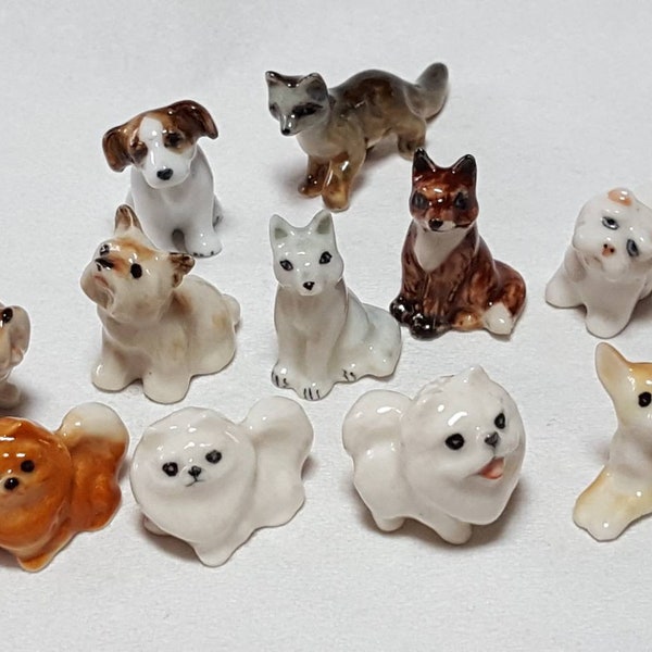Entzückender kleiner Mikrominiaturhund, handbemalte Keramikverzierung, Sammlerstück, Haustier, Geschenk