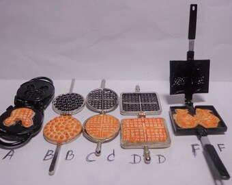 1:12 Scale  Metal Waffle Maker  Dolls House Miniature Kitchen