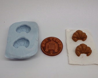 1;12 Scale Croissant Mould Dolls House Miniature mold