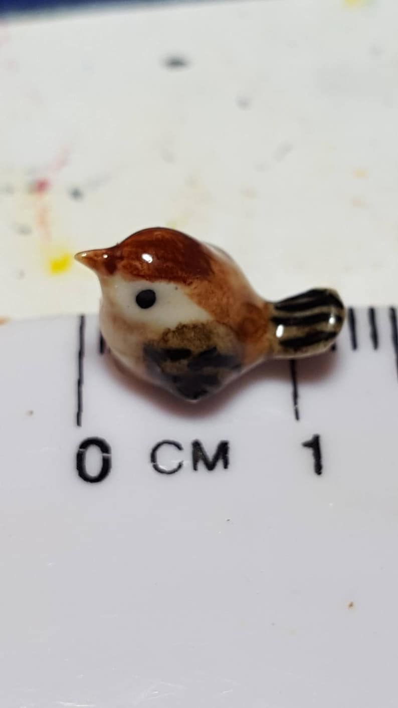 Smallest Tiny Miniature Wren Ceramic Garden Bird Hand Painted Collectable Ceramic Pet ,Ornament image 6