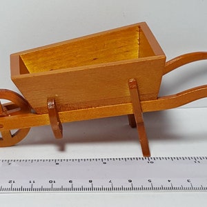 1:12 Scale Dolls House Wheelbarrow Miniature Garden Accessory
