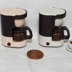 Miniature coffee machine & 2 Coffee Dollhouse kitchen, Shop