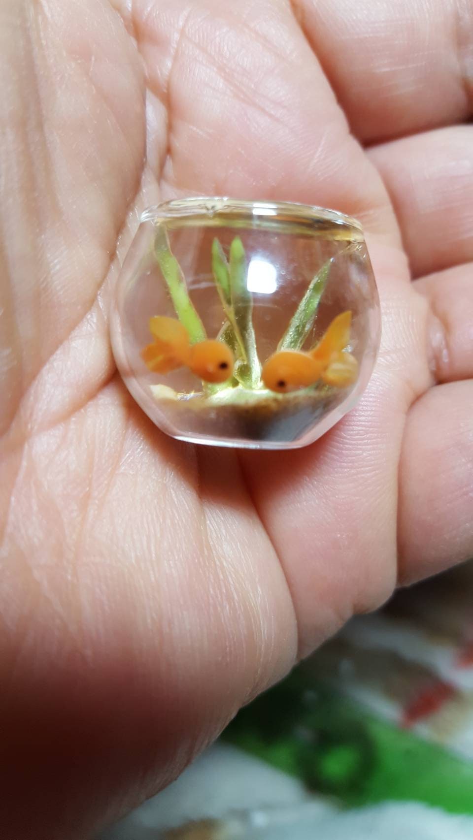 Ciotola per pesci rossi in miniatura per casa delle bambole in scala 1