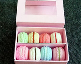 1:12 Scale Macaroons in a Box Dollhouse Miniature Food