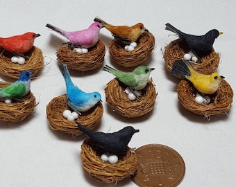 1;12 Scale Hand Made Loose Bird in a Nest + 3 eggs Dolls house Miniature pet , Garden , Animal