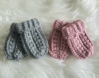 Crocheted Baby Mittens: 3-9 mo.