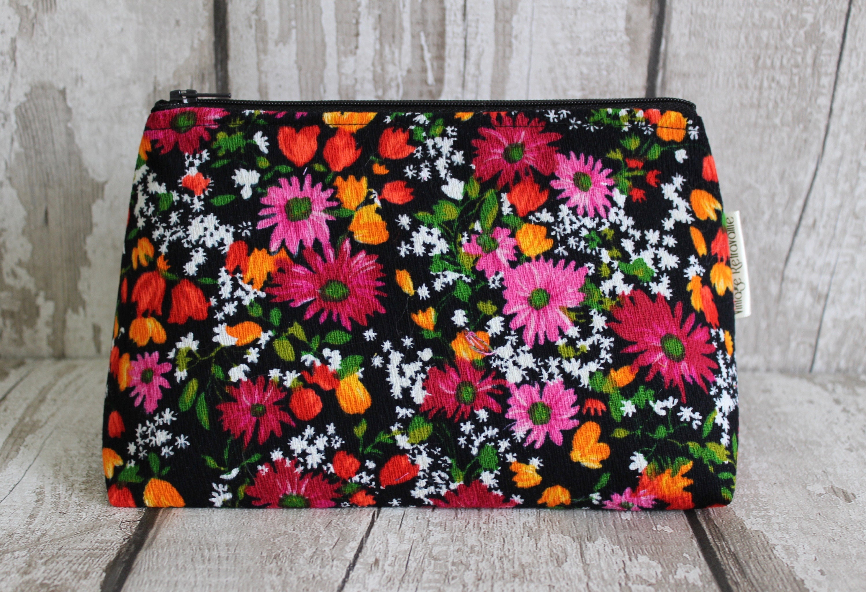 Makeup/ Cosmetic Bag made with Vintage 1960s Ditsy Black ...