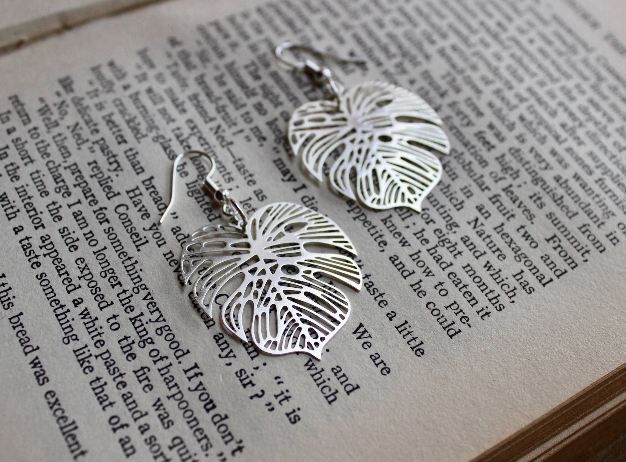 Retro Silver Cheese Leaf Earrings. Botanical Jewelry, Large Tropical …