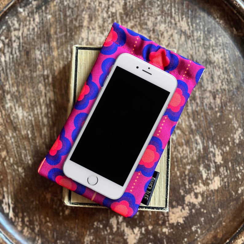 Phone Pouch/ Mobile Wallet. Floral Protective iPhone Sleeve/ Accessory