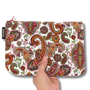 Vintage 60s or 70s Paisley Cotton Makeup Bag, Pencil Case or Cosmetic Purse. Upcycled Zipper Pouch/ Storage Wallet. Retro, Slow Fashion Gift