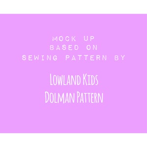 Pode incluir: Mockup baseado no padr&atilde;o de costura da Lowland Kids Dolman Pattern, em um fundo roxo claro.