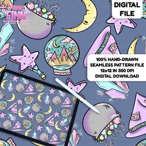 Puede incluir: Un archivo de patrón digital sin costuras con ilustraciones dibujadas a mano de calderos con burbujas coloridas, lunas crecientes, estrellas, formaciones de cristal y bolas de cristal sobre un fondo azul oscuro.