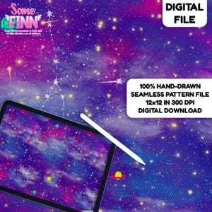Può includere: Un file digitale con un motivo senza cuciture disegnato a mano a tema spazio. L'immagine mostra un tablet con una penna, che mostra un design galattico con stelle e pianeti. Il testo sull'immagine dice "DIGITAL FILE" e "12x12 in 300 DPI DIGITAL DOWNLOAD."
