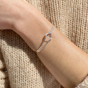 Bracelet manchette en or simple, bracelet manchette en argent sterling, bracelet manchette et chaîne délicate, bracelets minimaux, pour elle