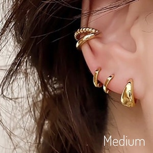 Huggie Hoop Earrings/ Hinged Huggie Earrings/ Gold Hoop Earrings/ 925 Sterling Silver Hoops/ Minimalist Earrings/Gifts