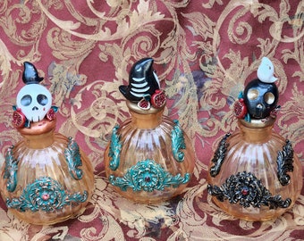Memento Mori/Mourning Crow Harvest Elixir Bottle