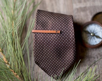 Personalized Tie Clip, Custom Leather Tie clip, Leather Tie Clip | Retro Initials