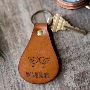 Lovebirds Keychain, Leather Key Fob, Leather Keychain, Personalized Leather Key Fob, Personalized Leather Keychain | Lovebirds Keychain