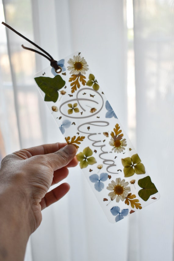 Pressed Flower Bookmark. Real Dried Flower Bookmark. 