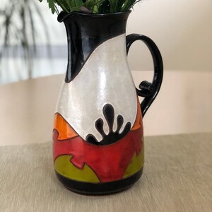Handbemalte Keramikkrug, Keramikvase, wunderliches Blumenmuster, handgefertigte Keramik, modernes Wohndekor