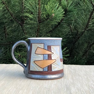 Einzigartiges Keramik-Teamug, blaue Tasse, handgemachte Kaffeetasse, große Keramik-Teetasse, einzigartige Kaffee- oder Teetasse, Teeliebhabergeschenk, Weihnachtsgeschenk