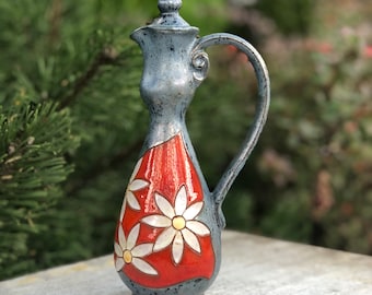 Christmas Gift - Pottery Oil and Vinegar Cruet , Daisy Home Decor, Olive Oil Bottle Dispenser, Handmade Ceramic Bottle, Hostess Artisan Gift