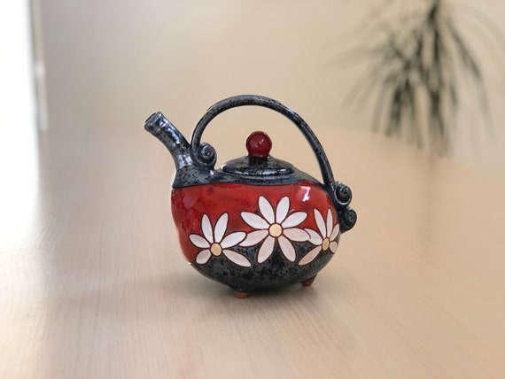 Cute Christmas Gift Cute Ceramic Teapot, Colorful Tea Serving Pot, Wheel  Thrown Pottery Tea Pot, Handmade Tea Kettle 