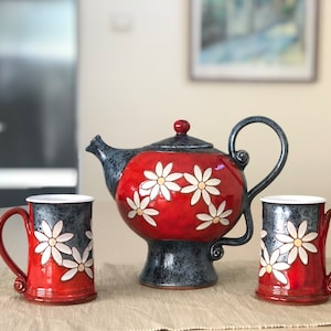 Christmas Gift - Daisy Tea Set, Ceramic Teapot and Mugs, Pottery Teapot set, Handmade Teacups and Teapot gift, Wedding gift set
